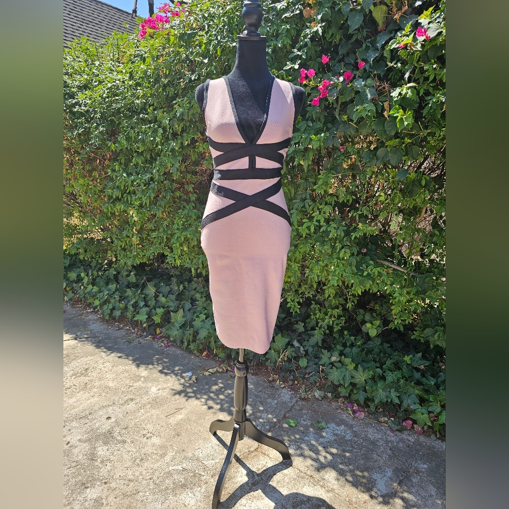 Windsor Mid-Length Form Hugging Dress - Medium